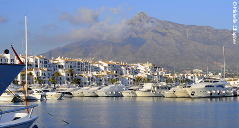 Marbella Beachlife &copy; Michelle Chaplow
