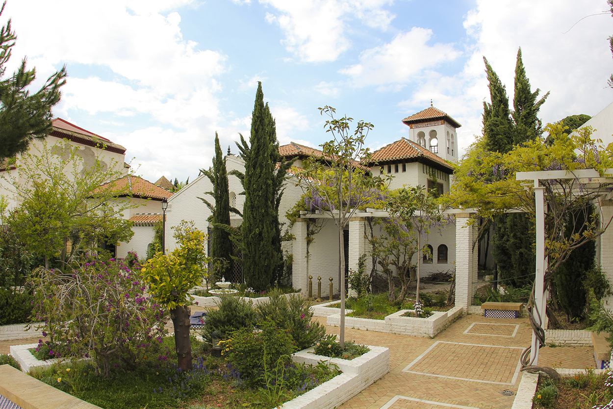The Garden - Mezquita in Granada