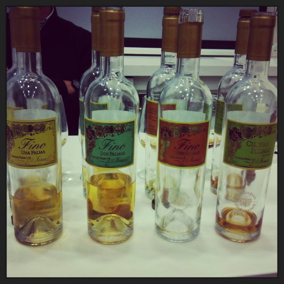 The Finos Palmas - from light Una Palma (left) to rich Cuatro Palmas (right). Tres Palmas was obviously popular.