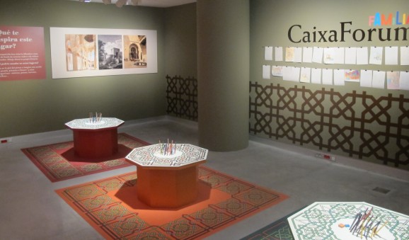 Childrens area - as always as CaixaForum exhibitions, handicrafts activities related to the show are offered free.