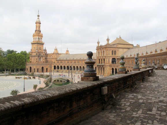 View from the Capitania General's central balcony to the main part of Plaza de España. Will it become World Heritage?