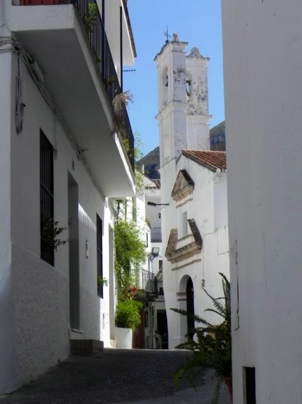 Paul visited many Spanish towns and villages on his five-month walk. Photo credit: Toma Tours