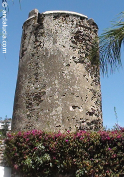 Old watch towers are dotted along the coast. © andalucia.com  