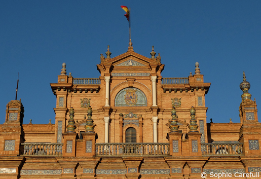 Lovely evening light in Plaza de Espana. © Sophie Carefull  