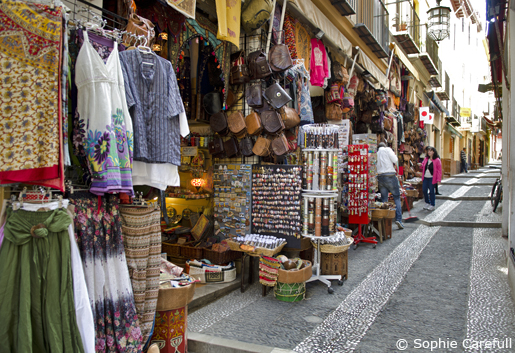 Calderería Nueva is a street full of shops and tea rooms. © Sophie Carefull  