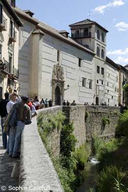 The pretty, cobble-stoned Carrera del Darro.