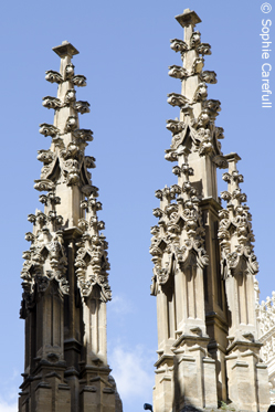 Royal Chapel decorated in Gothic style. © Sophie Carefull