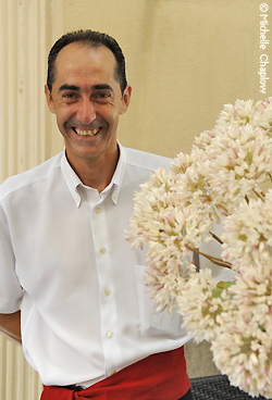  © Michelle Chaplow Biznagero with his "blooms"