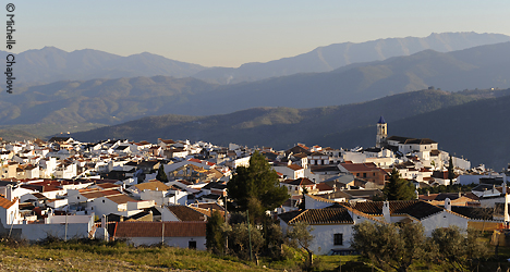 © Michelle Chaplow The beautiful white village of Yunquera © Michelle Chaplow The beautiful white village of Yunquera