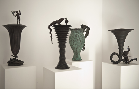 © Michelle Chaplow Sculptures by Teresa Herraiz in Valentin