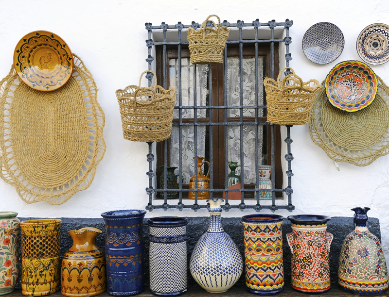 Pottery from Jaen ©Michelle Chaplow