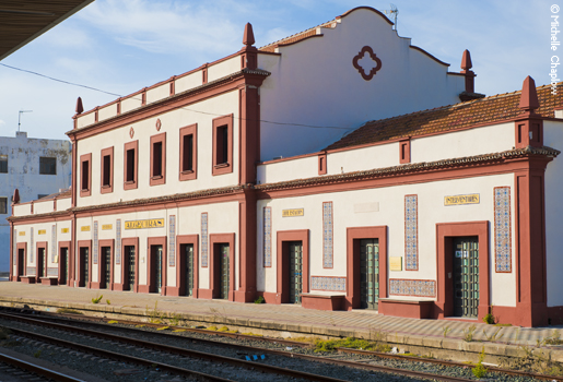 The 1890 Henderson building at Algeciras railway station, larger than the other station buildings on the line © Michelle Chaplow .