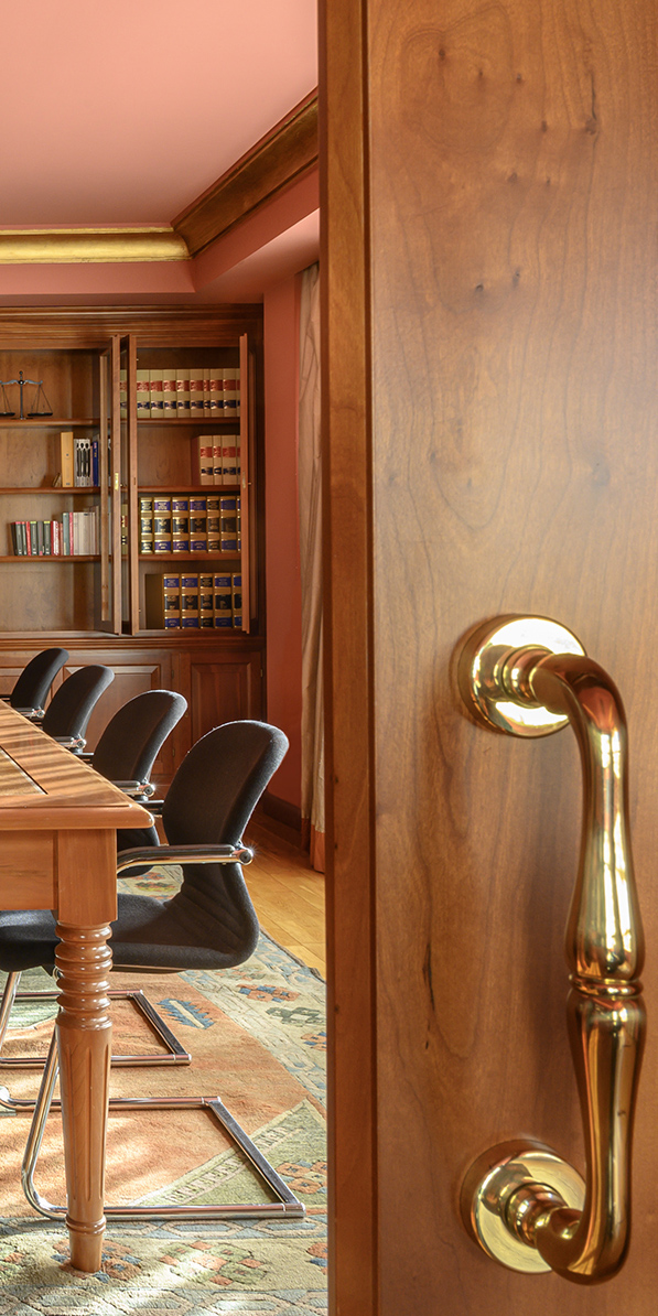 Berdaguer Abogados Marbella Boardroom