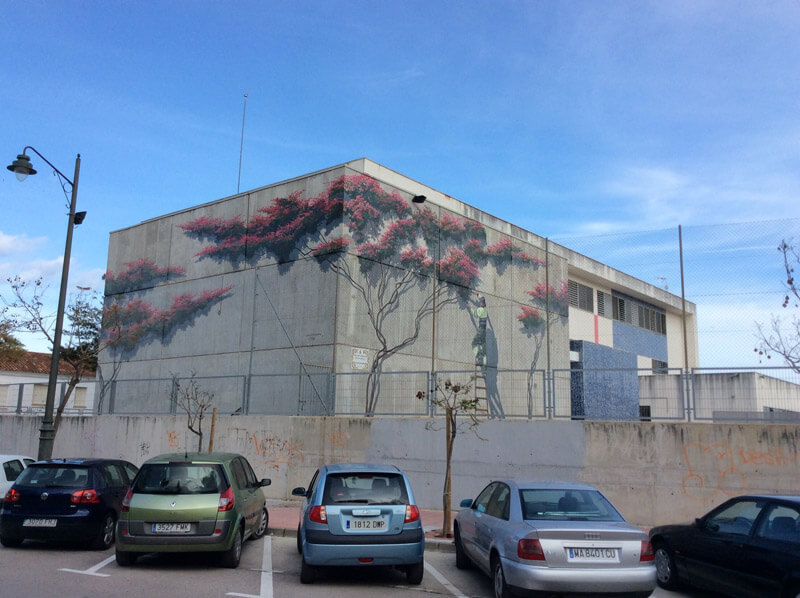 La Poda de la Buganvilla © Michelle Chaplow