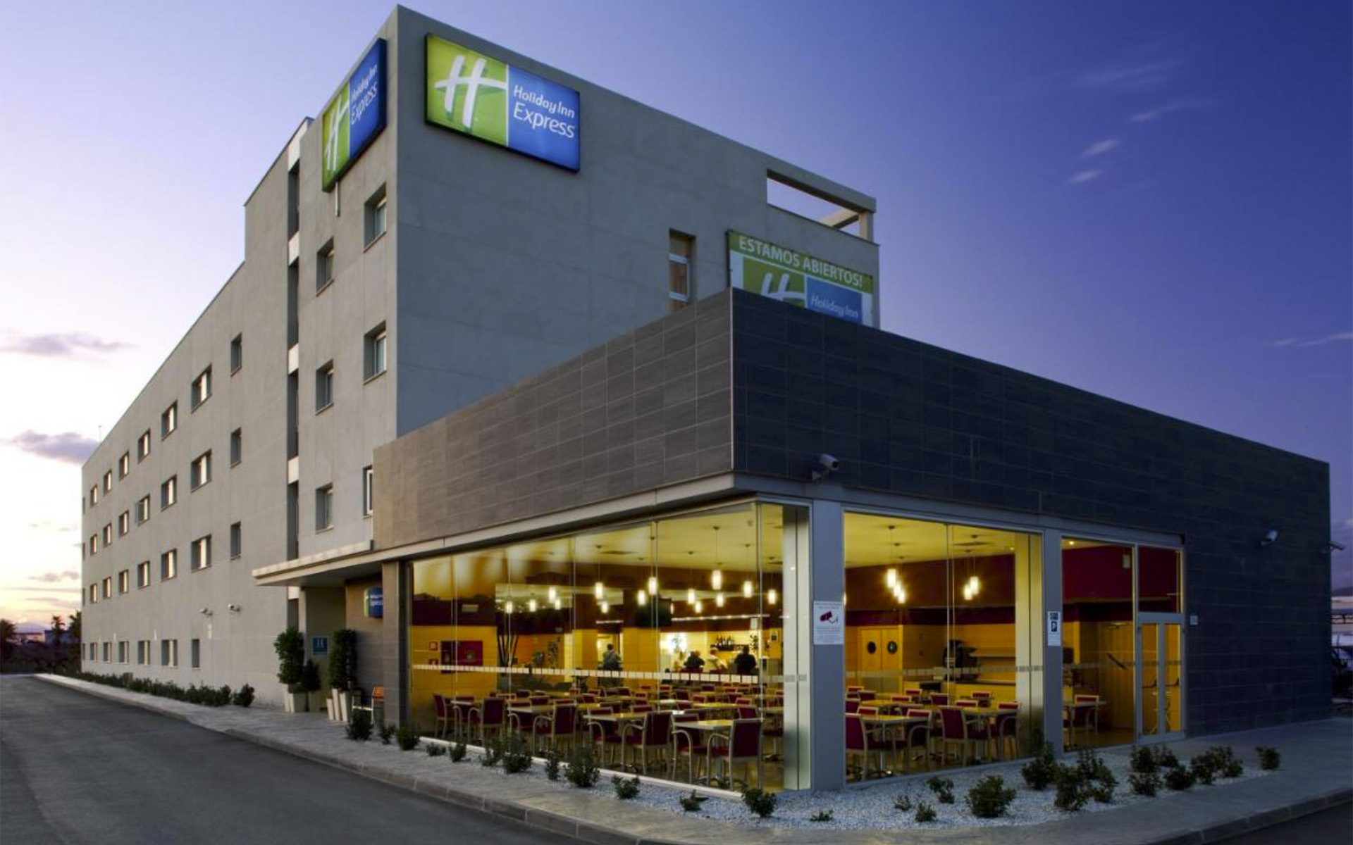 Holiday Inn Express Málaga is the closest hotel to Málaga International Airport© Michelle Chaplow