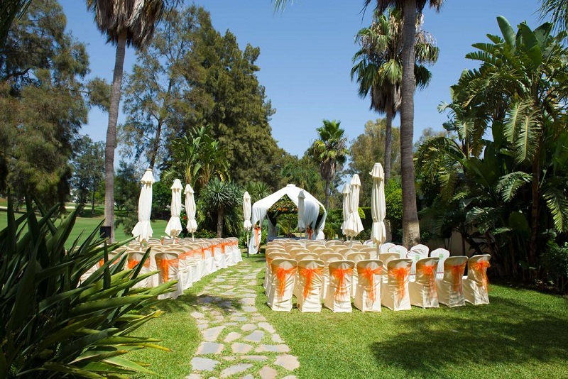Ceremony in the sun © Booking.com / Hotel Tamisa Golf