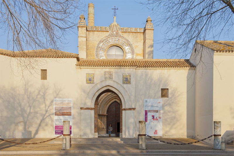 The 16th-century monastery consists of a magnificent entrance gate with surrounding grounds and lake © Michelle Chaplow