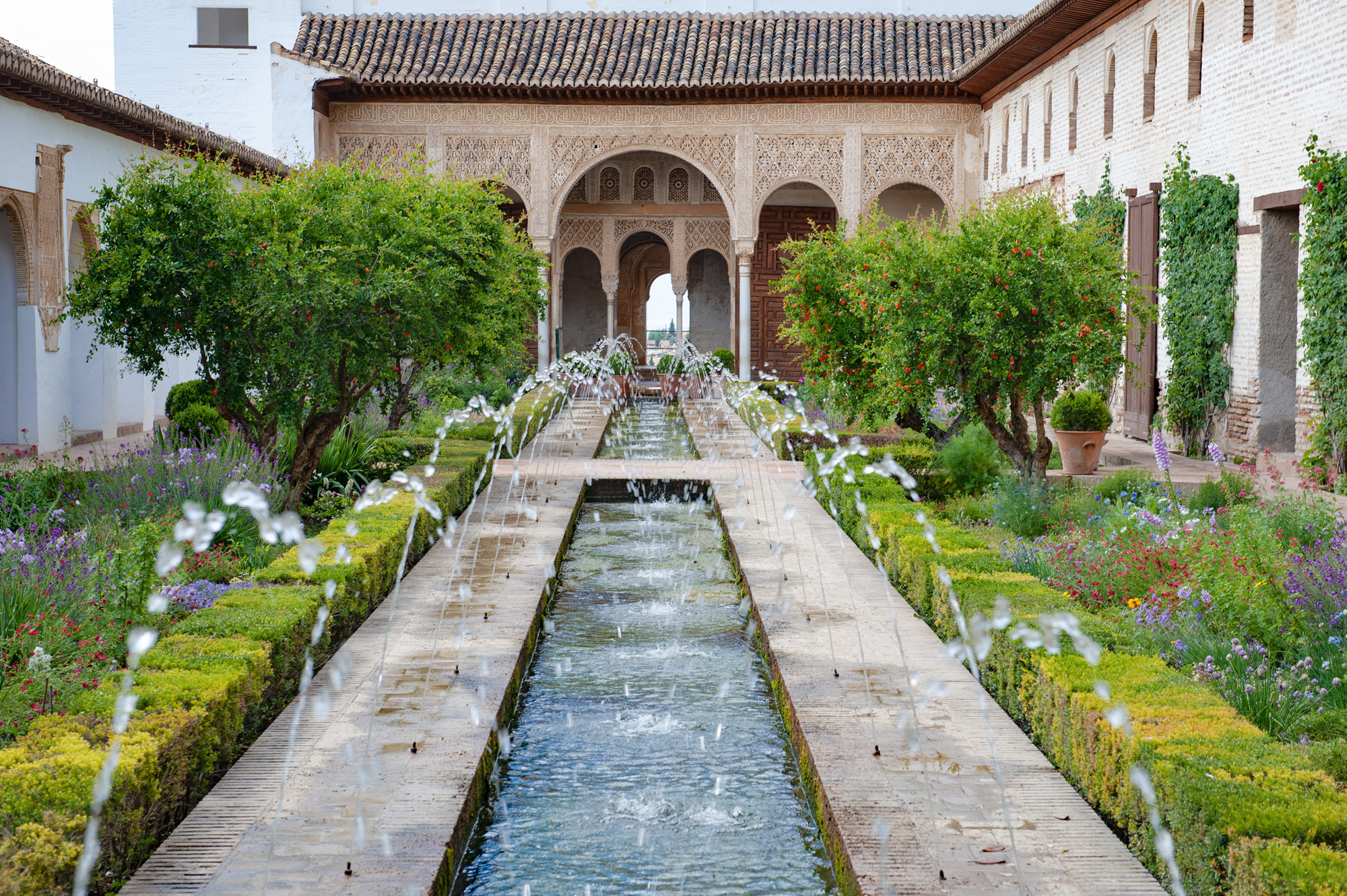 The Generalife’s historic gardens, featuring floral displays and flowing fountains © Michelle Chaplow