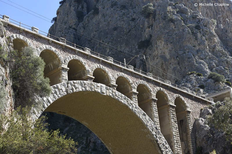 The Railway Bridge towers over the South Access   © Michelle Chaplow
