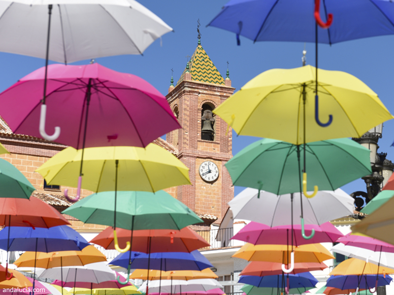 The plaza de la Constitución (Constitution Square) Torrox  © Michelle Chaplow