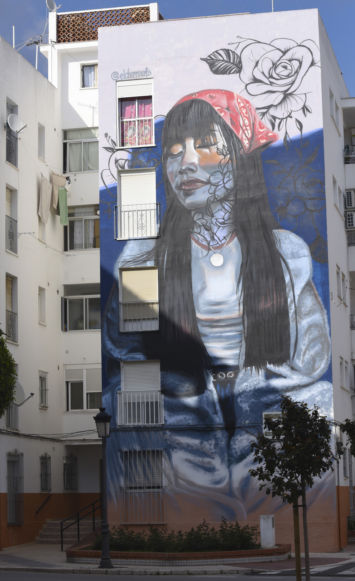 untitled mural by artist El Chorro Arts photo (c) Michelle Chaplow