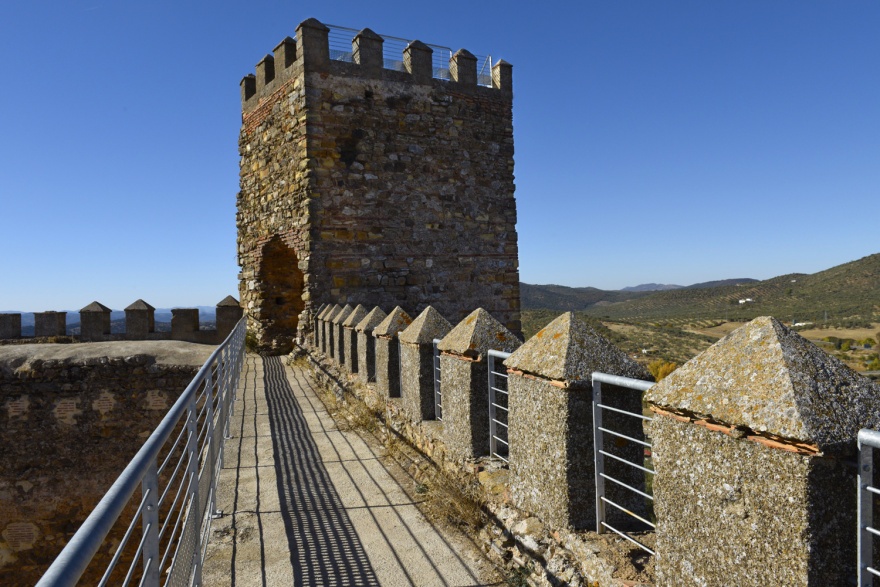 Walking the ramparts of Alanis castle (c) Michelle Chaplow