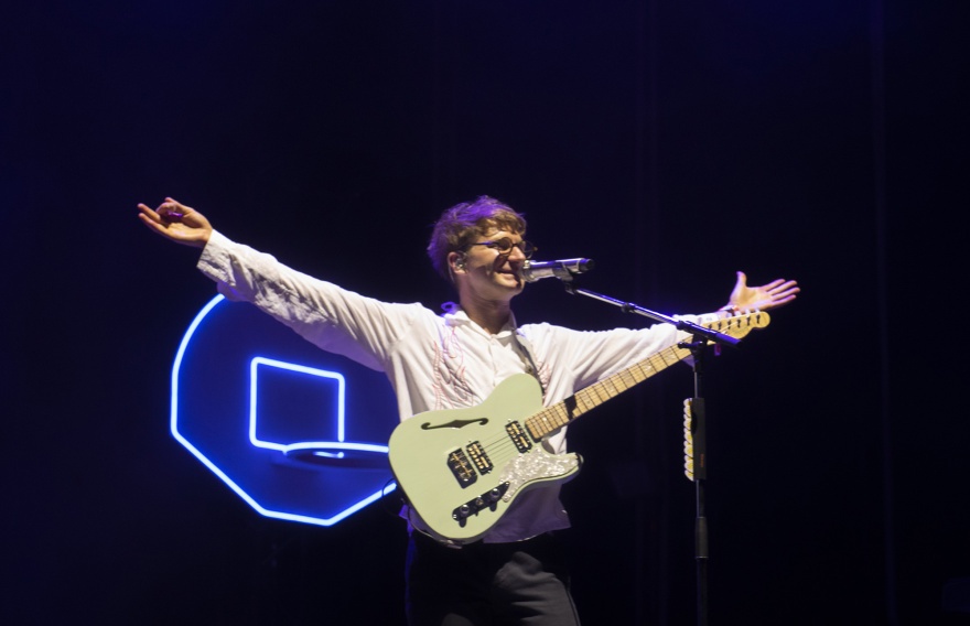 Dave Bayley, writer, producer, and lead singer in the band Glass Animals © Michelle Chaplow