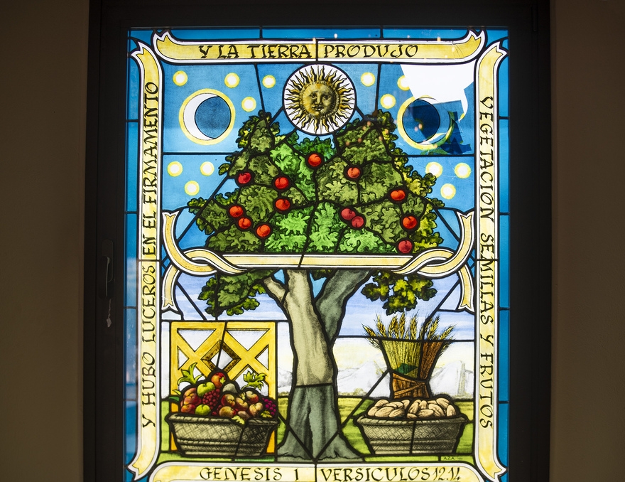 Beautiful Stained glass windows in the Sotogrange Church - Parroquia de Nuestra Señora de la Merced © Michelle Chaplow