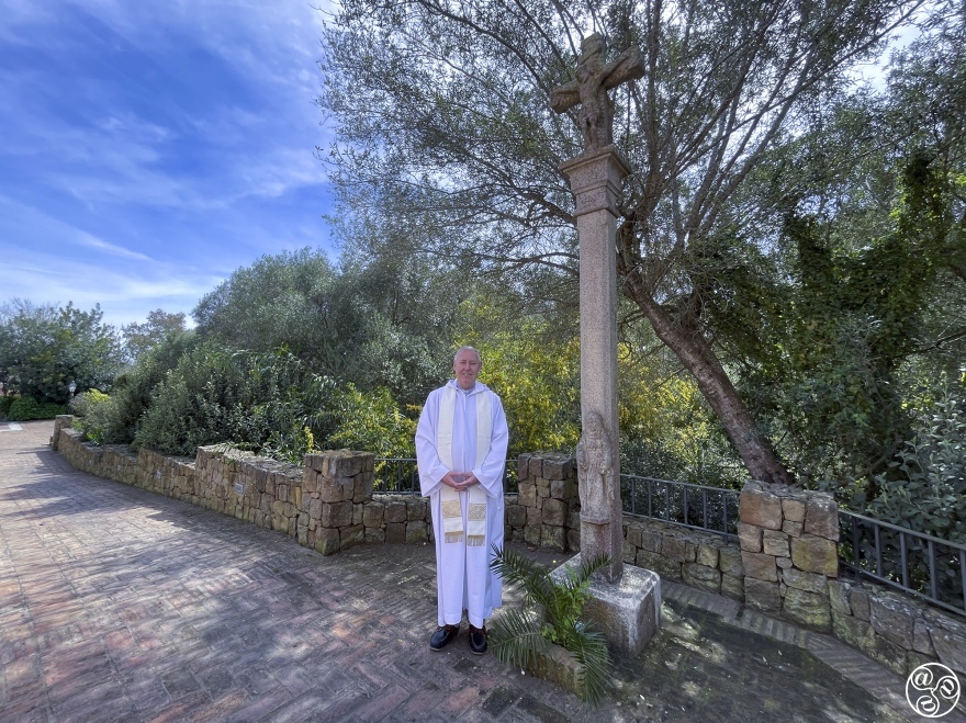 Rev'd Dr. Tony Carroll, Chaplain of the Costa del Sol West Anglican Chaplaincy  (c) Michelle Chaplow