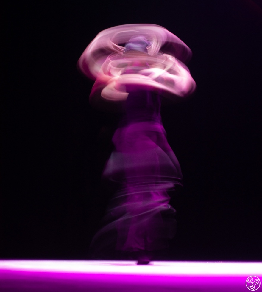 Top international singers and dancers at the Festival Cueva de Nerja, Including dancer Joaquin Cortes © Michelle Chaplow
