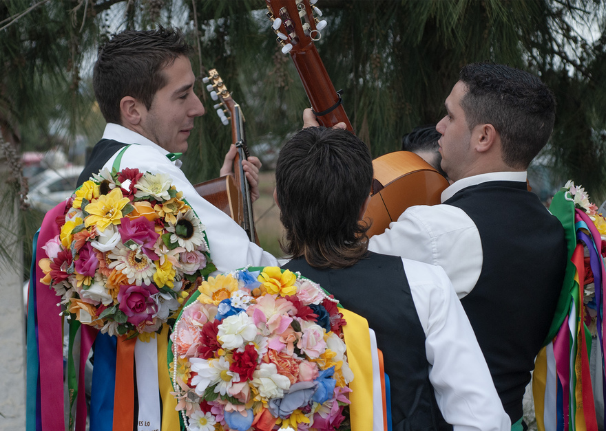 Musicians break into sponteneous practice in every corner of the park. © Michelle Chaplow