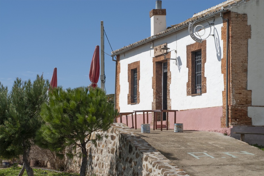 Road workers' houses - Casillas de peones camineros © Michelle Chaplow