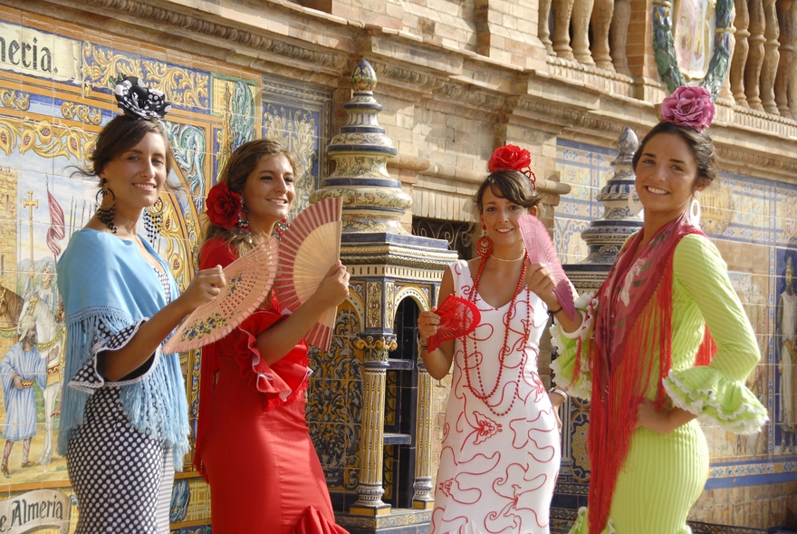 Golden rules for surviving the 2026 Seville Feria — and doing it in style © Michelle Chaplow