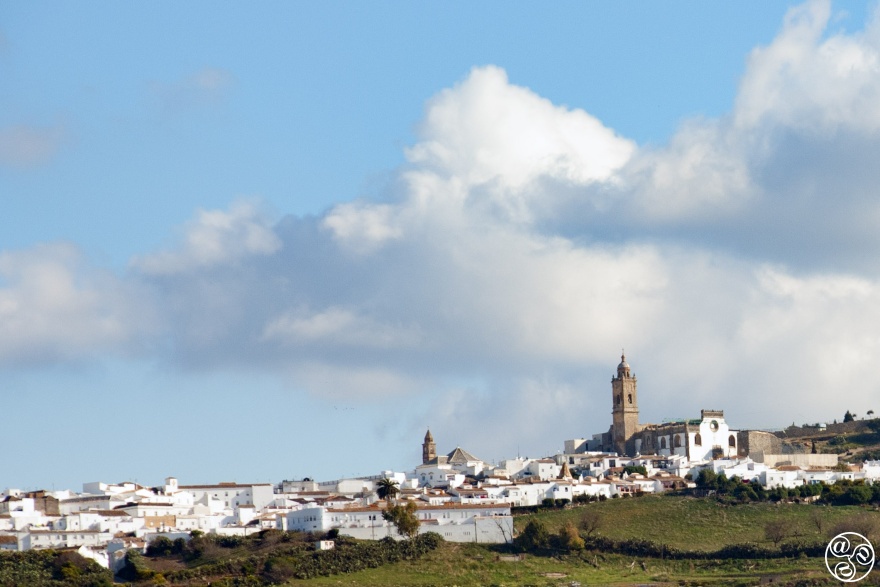 Up on the hill, the village of Medina Sidonia © Michelle Chaplow