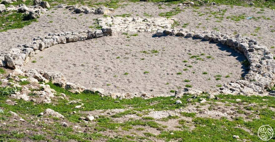 Bronze age settlement at Ancinipo (c) Michelle Chaplow