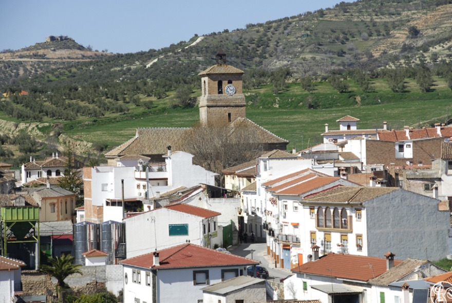 The village of Alfacar © Michelle Chaplow
