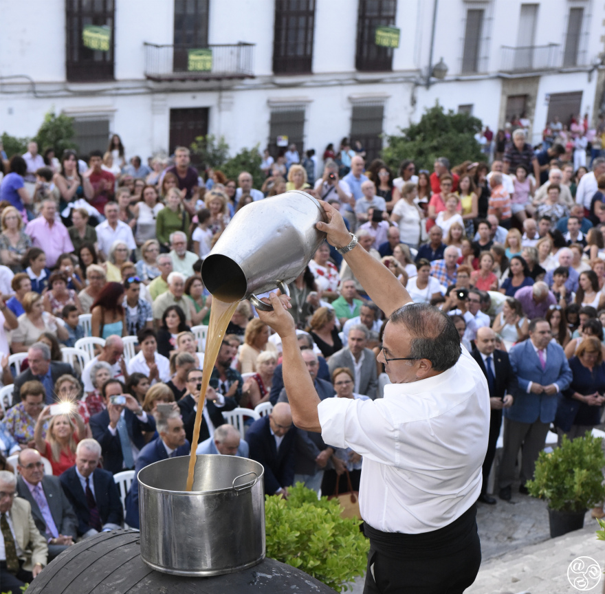 The first Press at the Jerez Vendimia © Michelle Chaplow