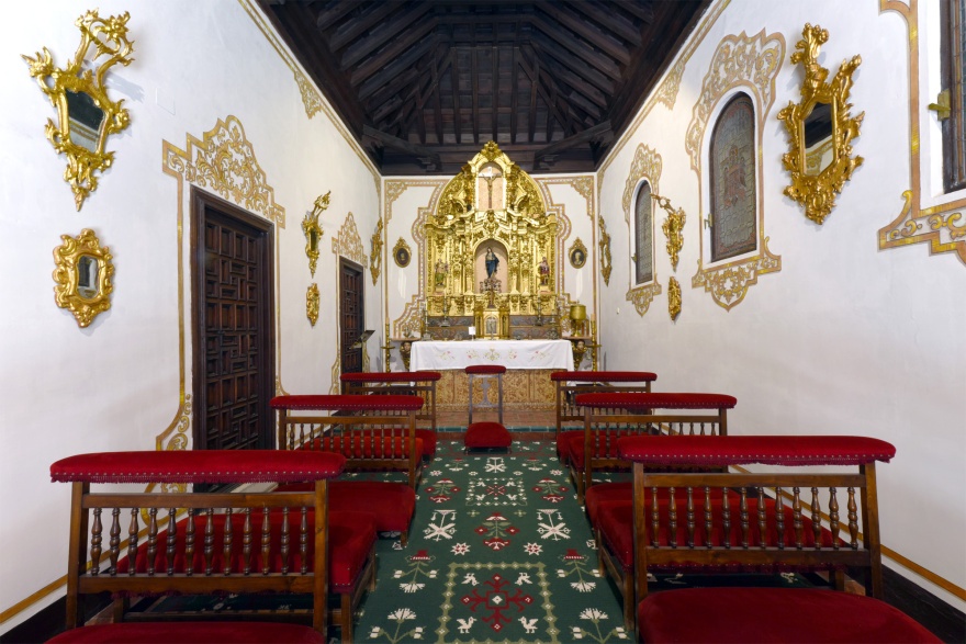 There is a small Chapel within the Granada Parador © Michelle Chaplow