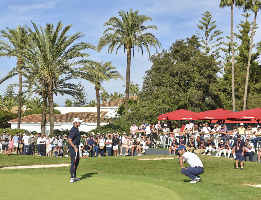 Julien Guerrier from France and Jorge Campillo from Extremadura, Spain on the 18th © Michelle Chaplow