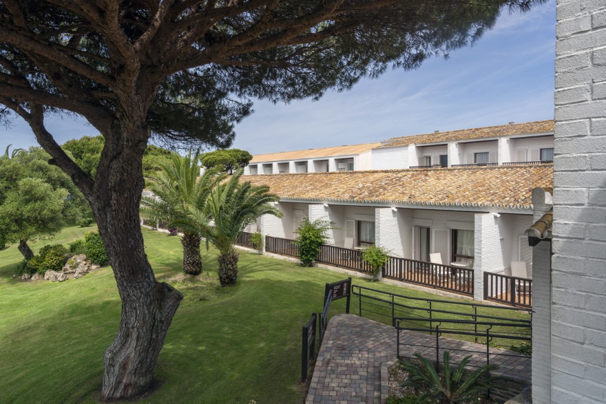 Parador de Mazagón: coastal views and Andalusian style © Paradores 