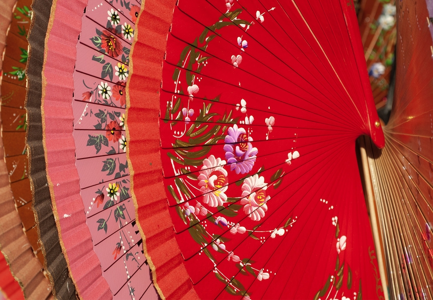 Don´t leave your hotel without a fan during summertime in Seville. © Michelle Chaplow
