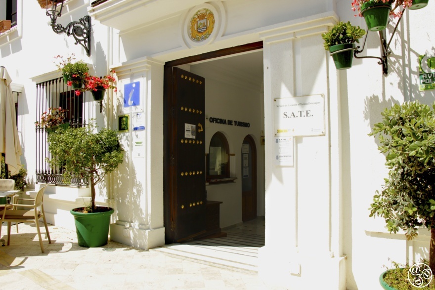 Estepona Tourist Office in Plaza de las Flores © Gonzalo Alverez