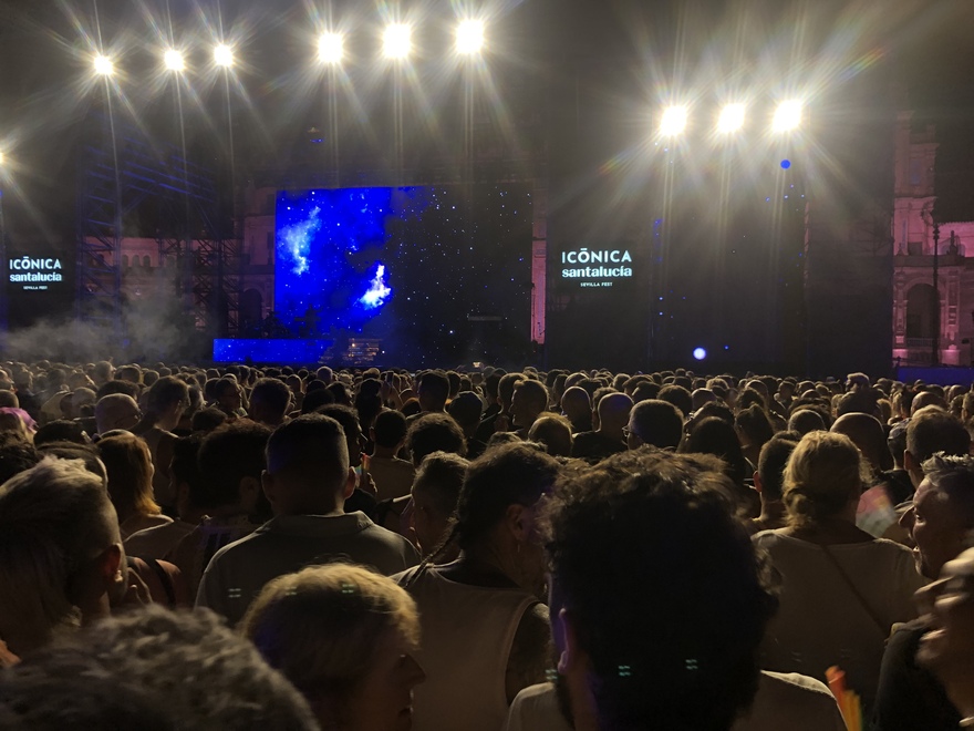 Audience at Kylie Minogue concert at  IconicaFest in Seville, July 2025 ©Fiona Flores Watson