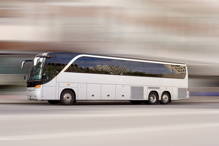 Discover the Costa del Sol by bus © Istockphoto