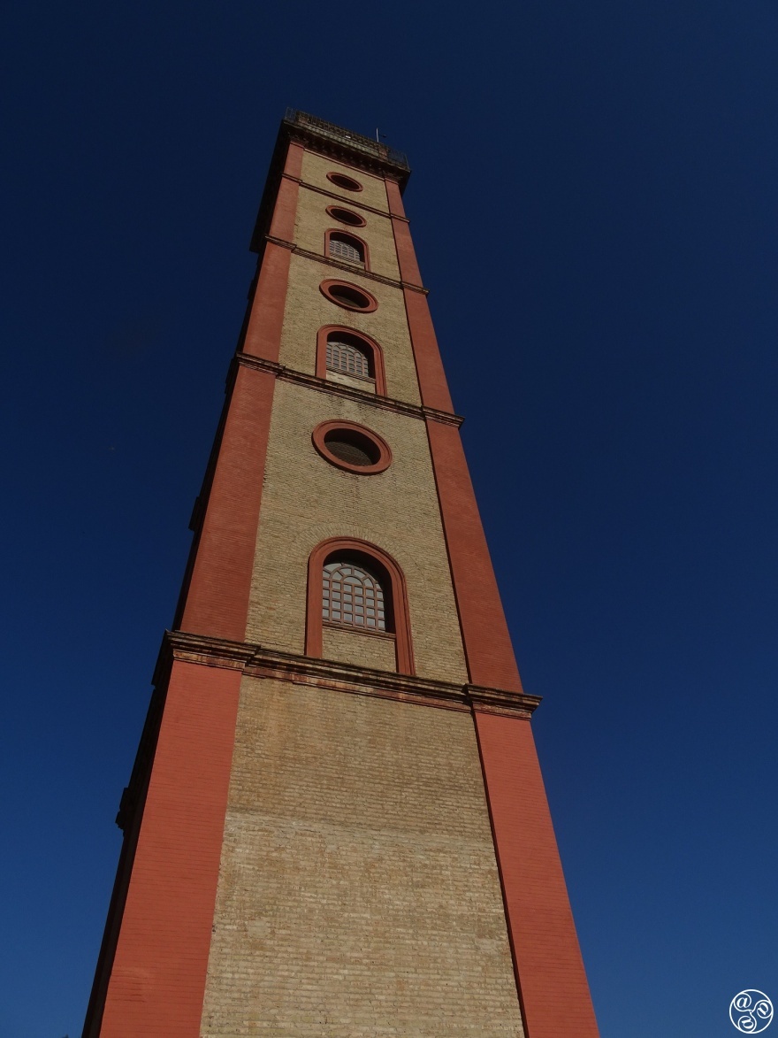 Torre de Perdigones in Seville, which was used to make lead pellets, and now houses a camara oscura © Fiona Flores Watson