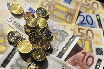 Euros © Michelle Chaplow