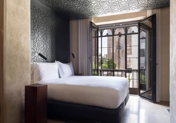 Hotel Eme Catedral (c) Booking.com