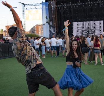 Dancing at the Andalucia Big festival © Michelle Chaplow