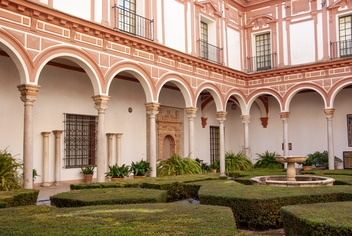 The courtyard of the fine arts museum in Seville. © Michelle Chaplow
