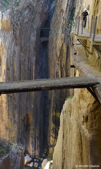 The Scariest Path in The World Camino Del Rey © Michelle Chaplow
